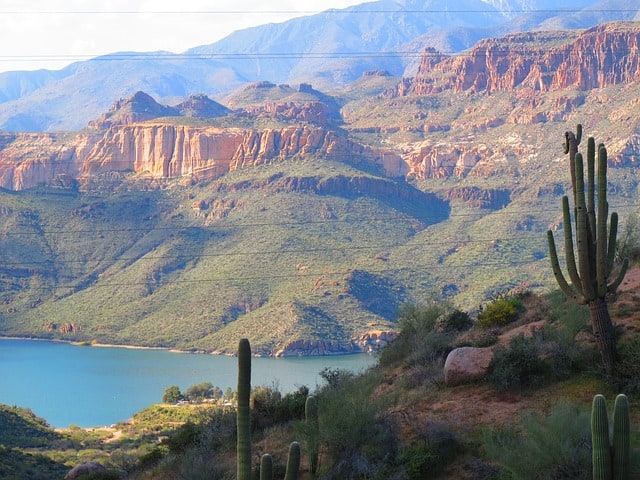 best hikes phoenix airbnb