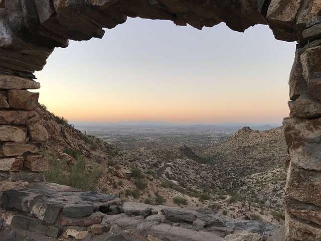 easy hiking in phoenix