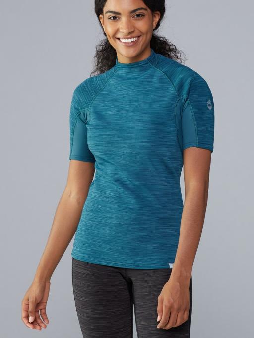 ladies hiking tops