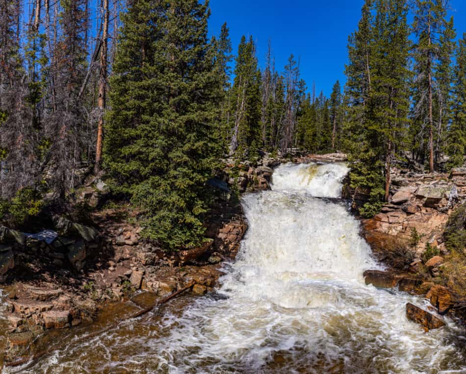 hikes in Utah with waterfalls