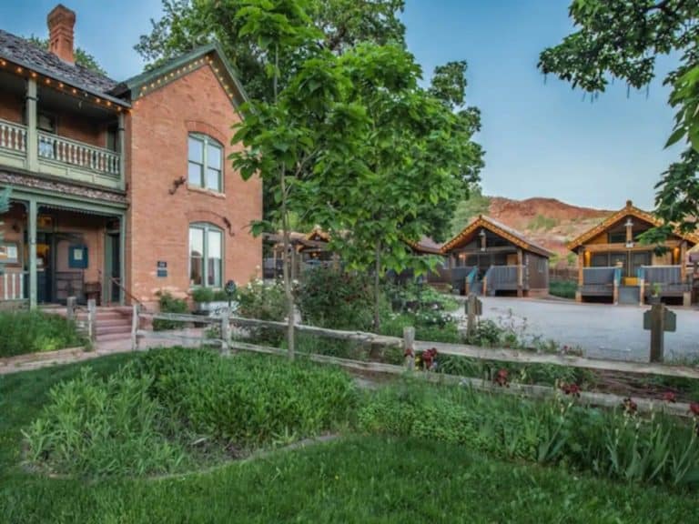 15 Incredible Airbnbs in Moab, Utah Vacation Rentals 2023 Ultimate Guide