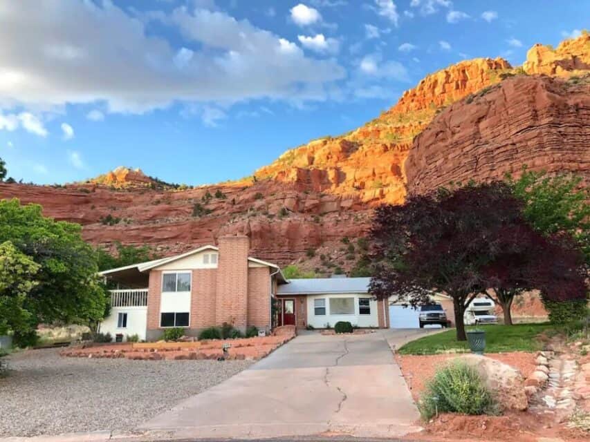 15 Vacation Rentals, VRBOs and Airbnbs in Kanab, Utah