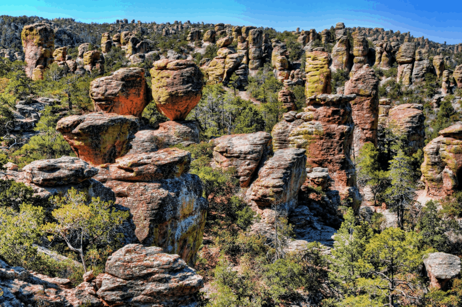 18 National Parks in New Mexico including National Monuments