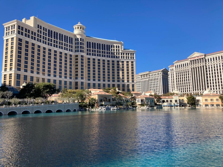 most romantic hotels in las vegas